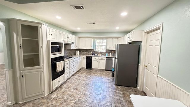 5300 County Road 437, Princeton, TX 75407