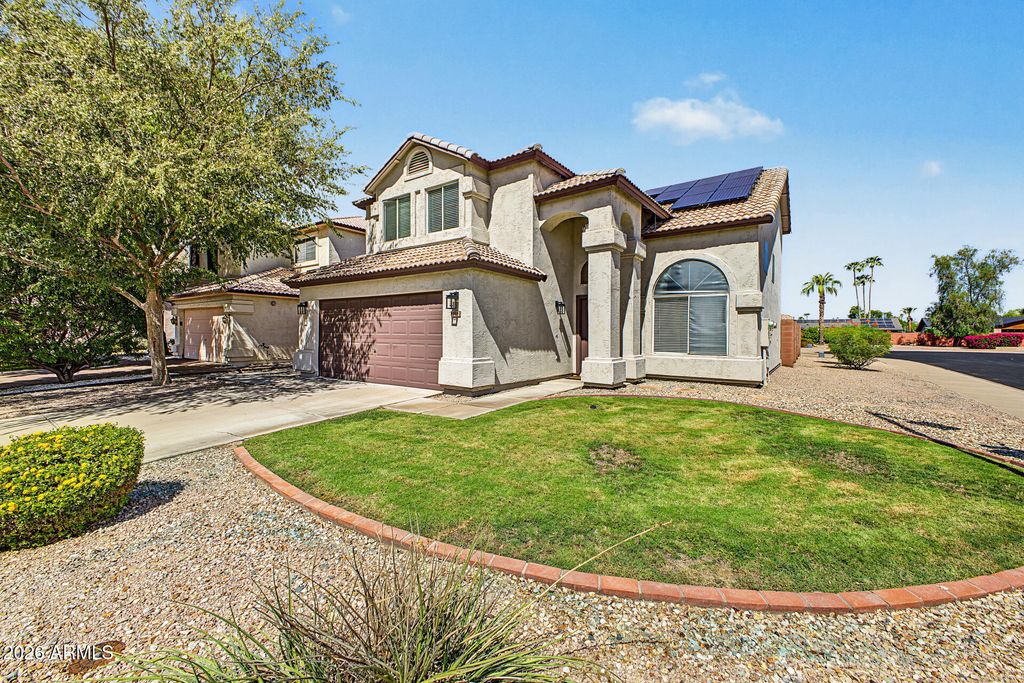 8684 E AVALON Drive, Scottsdale, AZ 85251 — photo 3