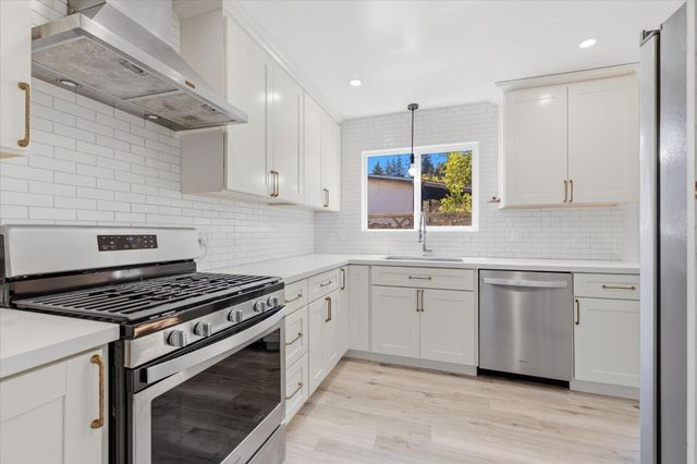 653 San Benito Avenue, Menlo Park, CA 94025