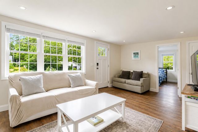 21 Ashkins Drive, South Dennis, MA 02660