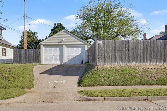1548 S Delaware Avenue, Tulsa, OK 74114