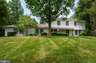 30 MONTGOMERY AVE, Rocky Hill, NJ 08553