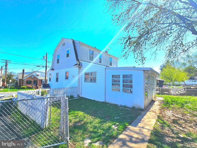 3001 LAVENDER AVE, Parkville, MD 21234