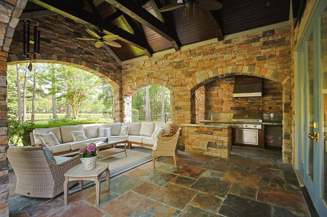 38223 Windy Ridge Trail, Magnolia, TX 77355