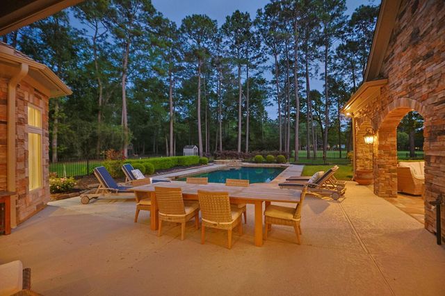 38223 Windy Ridge Trail, Magnolia, TX 77355