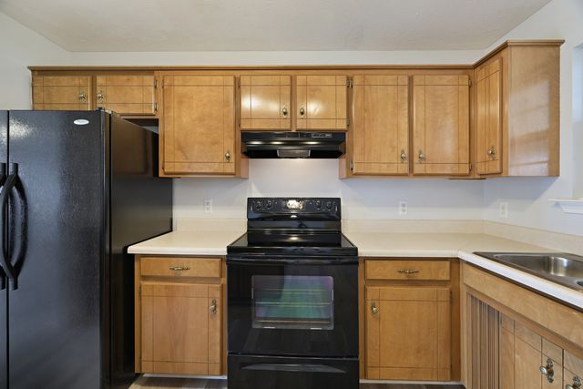 1433 Laurel Oak Dr, Antioch, TN 37013