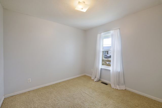 1433 Laurel Oak Dr, Antioch, TN 37013