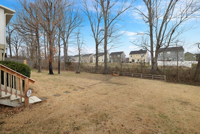 1433 Laurel Oak Dr, Antioch, TN 37013