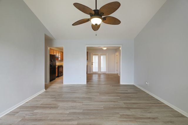 1433 Laurel Oak Dr, Antioch, TN 37013