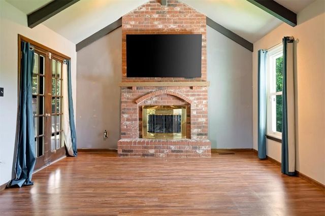 2924 SW Walnut Street, Blue Springs, MO 64015