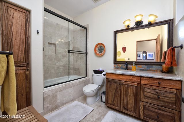 3700 N Avenida Dos Vistas, Tucson, AZ 85745