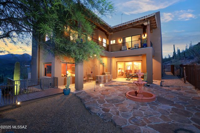 3700 N Avenida Dos Vistas, Tucson, AZ 85745