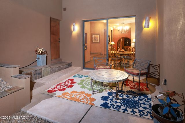 3700 N Avenida Dos Vistas, Tucson, AZ 85745