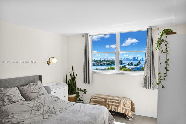 6900 Bay Dr 6B, Miami Beach, FL 33141