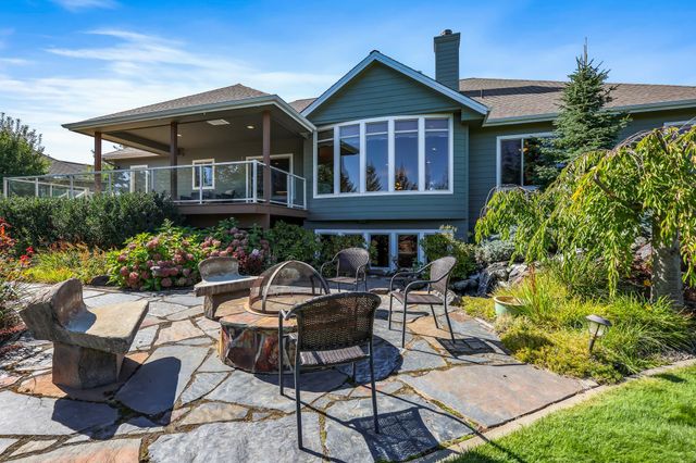 1709 S Steen Rd, Veradale, WA 99037