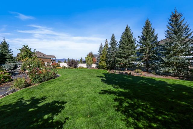 1709 S Steen Rd, Veradale, WA 99037