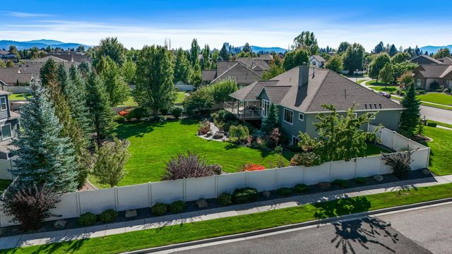 1709 S Steen Rd, Veradale, WA 99037