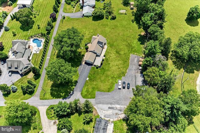 2732 OLD CEDAR GROVE RD, Broomall, PA 19008