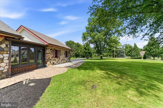 2732 OLD CEDAR GROVE RD, Broomall, PA 19008