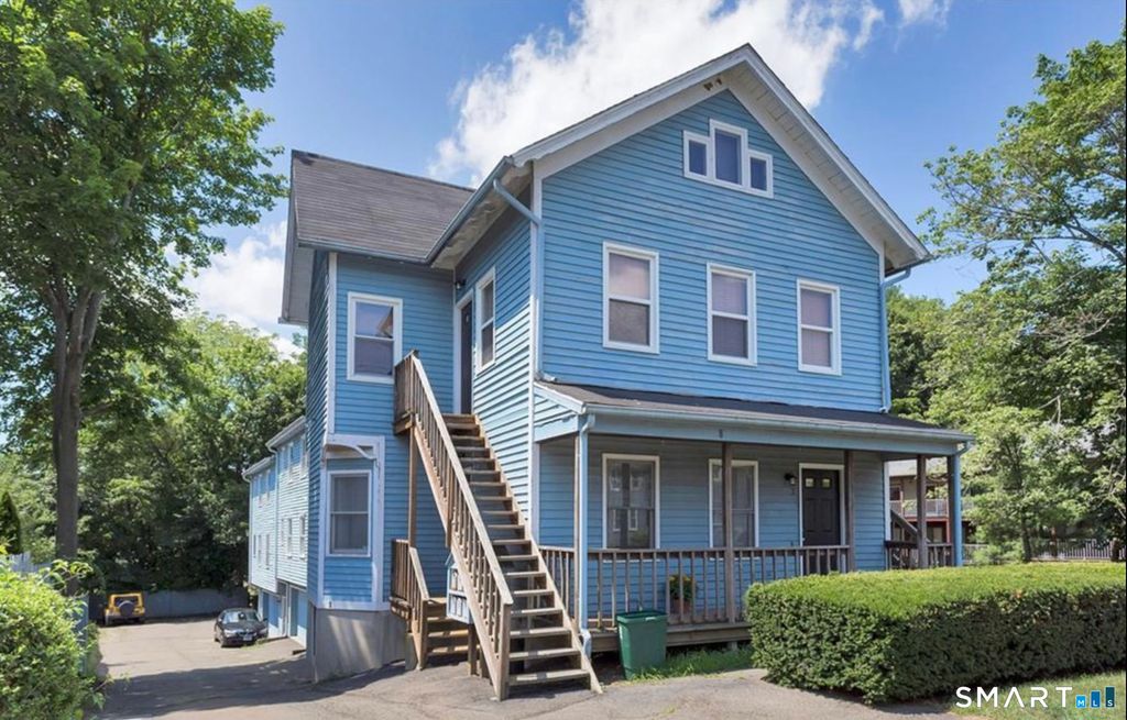 8 Taylor Avenue APT 2, Norwalk, CT 06854