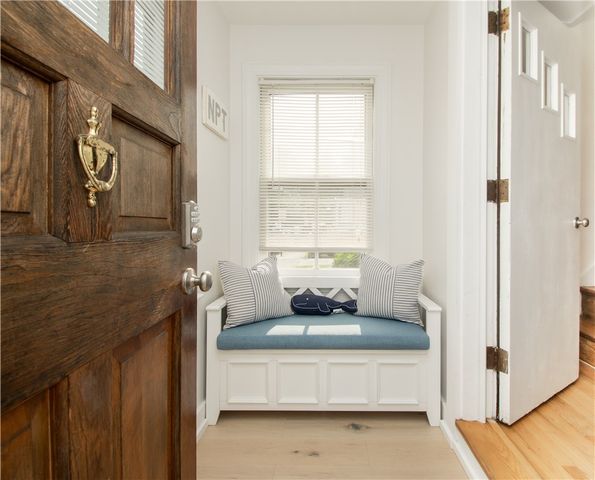 33 Slocum Street, Newport, RI 02840
