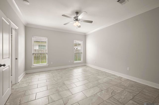 12459 Stumberg Villas Ct, Baton Rouge, LA 70817
