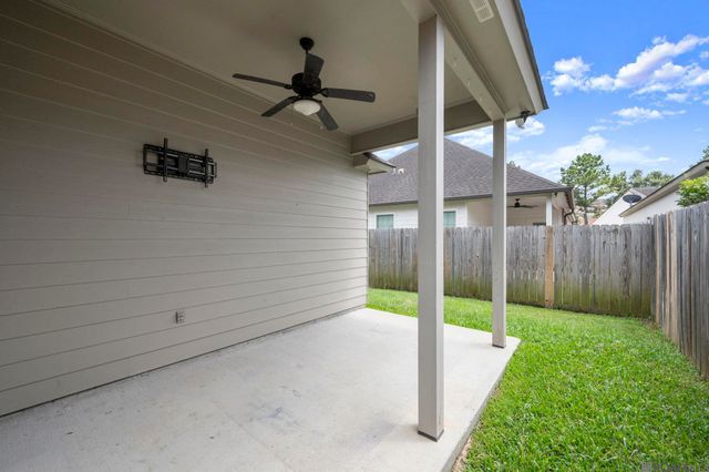 12459 Stumberg Villas Ct, Baton Rouge, LA 70817