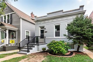 4740 Hummel Avenue, St Louis, MO 63116