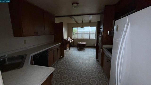 2946 Oxford Ave, Richmond, CA 94806