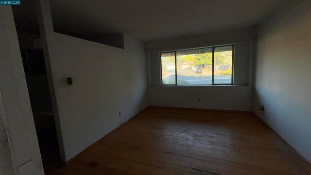 2946 Oxford Ave, Richmond, CA 94806