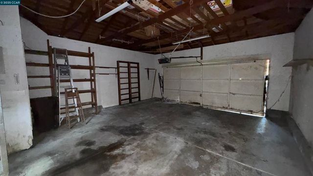 2946 Oxford Ave, Richmond, CA 94806