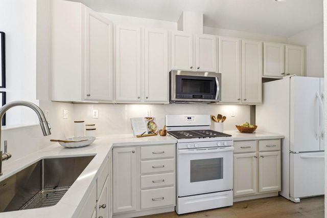 113 Beacon Street, Mountain View, CA 94040