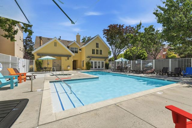 113 Beacon Street, Mountain View, CA 94040