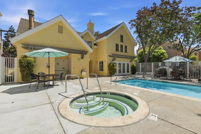 113 Beacon Street, Mountain View, CA 94040