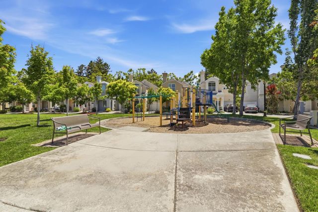 113 Beacon Street, Mountain View, CA 94040