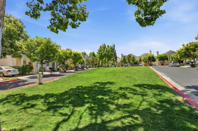 113 Beacon Street, Mountain View, CA 94040