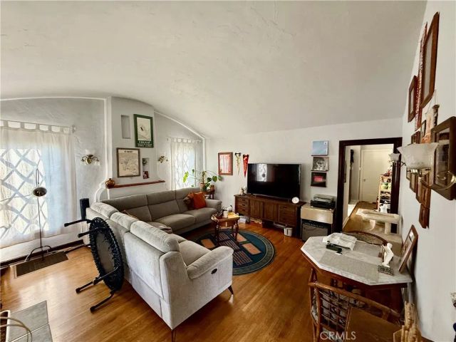 79 N Berkeley, Pasadena, CA 91107