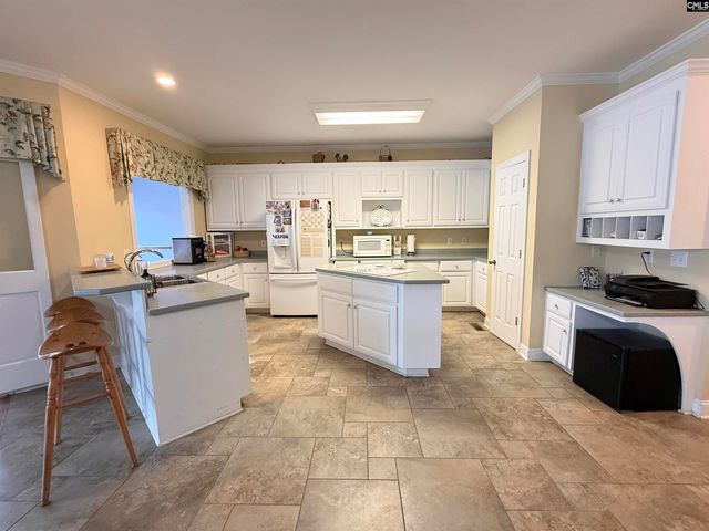 83 Beaufort Shores, Prosperity, SC 29127