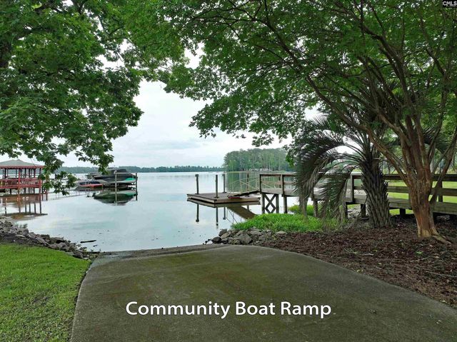 83 Beaufort Shores, Prosperity, SC 29127
