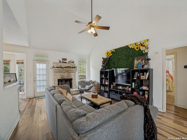 2502 Park Road 37, Helotes, TX 78023