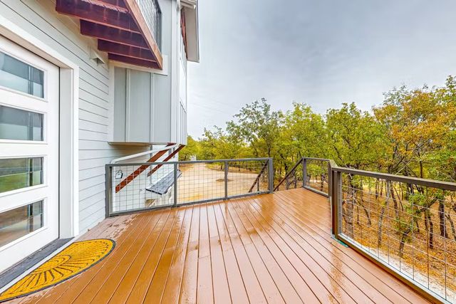 667 Sandstone Court, Sunset, TX 76270