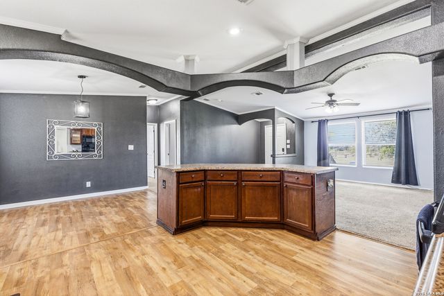 3876 County Road 427, Stockdale, TX 78160