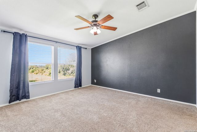 3876 County Road 427, Stockdale, TX 78160