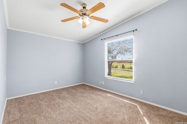 3876 County Road 427, Stockdale, TX 78160