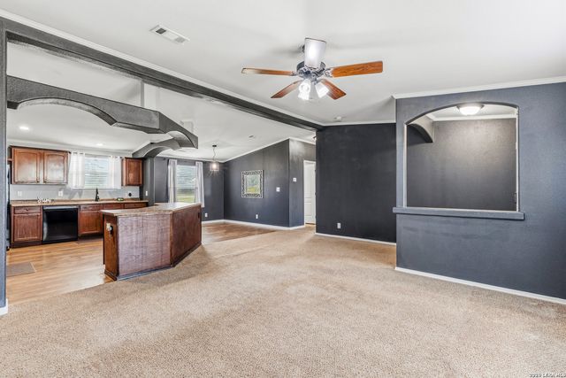 3876 County Road 427, Stockdale, TX 78160