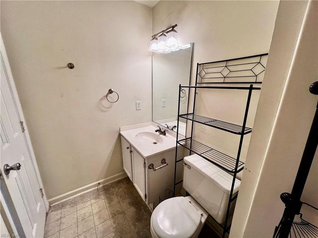 1912 Bethesda CT, Virginia Beach, VA 23464