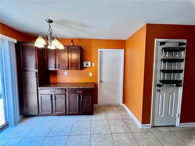 1912 Bethesda CT, Virginia Beach, VA 23464
