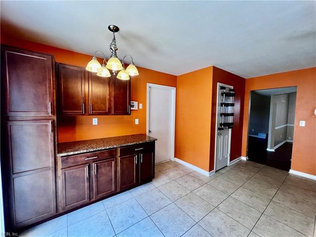 1912 Bethesda CT, Virginia Beach, VA 23464