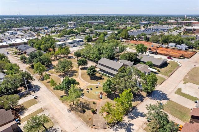 1120 E Campbell Street, Edmond, OK 73034