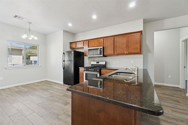 1120 E Campbell Street, Edmond, OK 73034